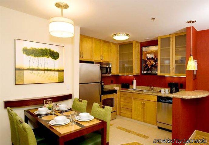 Residence Inn Duluth Extérieur photo